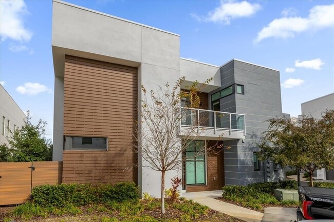 Photo - 1776 Mondrian Cir