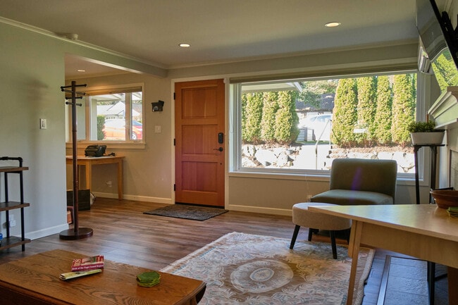 Photo - 9734 Dibble Ave NW