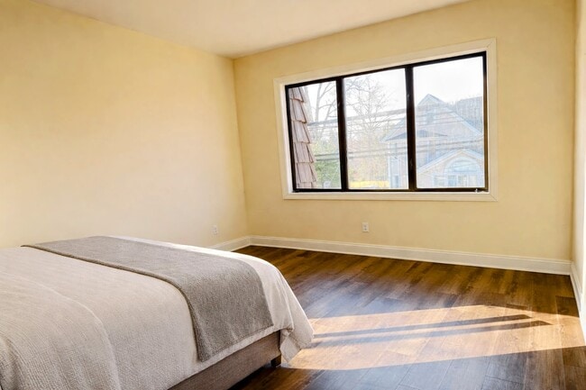 virtually staged - 684 Passaic Ave Unit 2