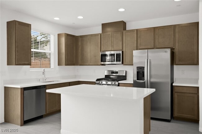 Photo - 10140 Glen Aulin St