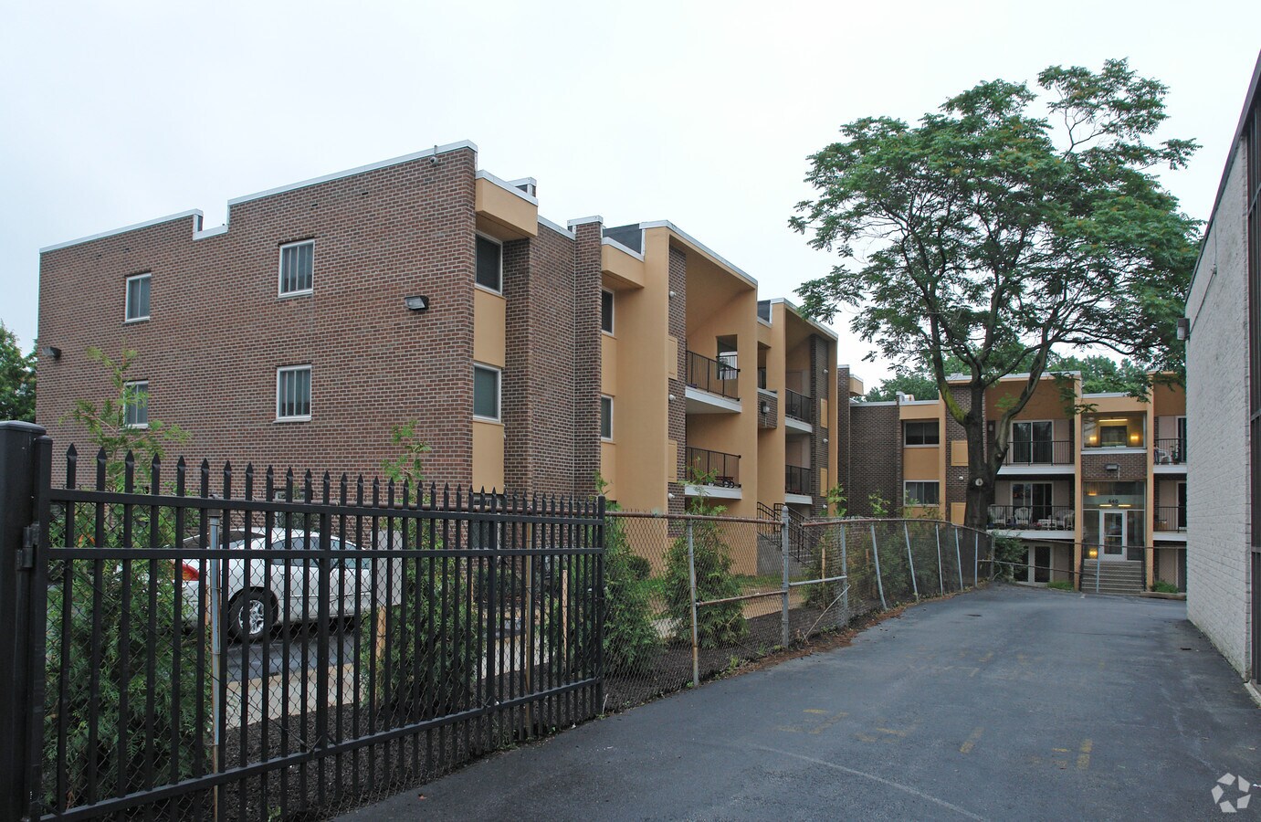 Photo - Compton Apartments