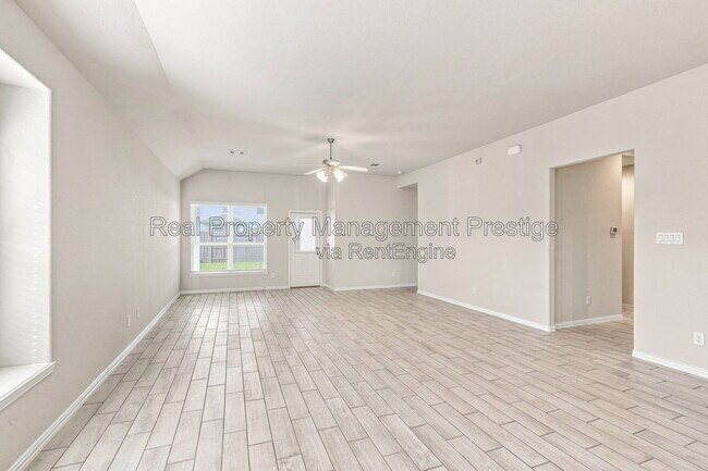 13322 Sea Breeze Dr