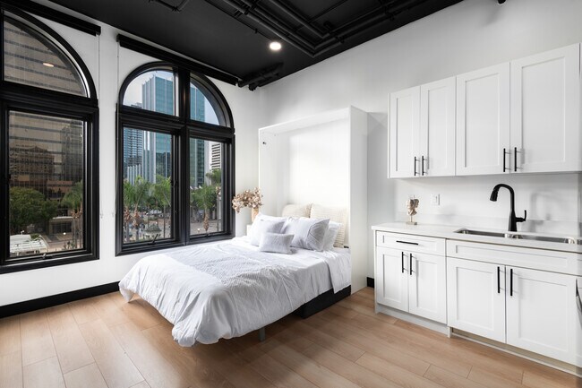 Photo - Hue Gaslamp Apartments