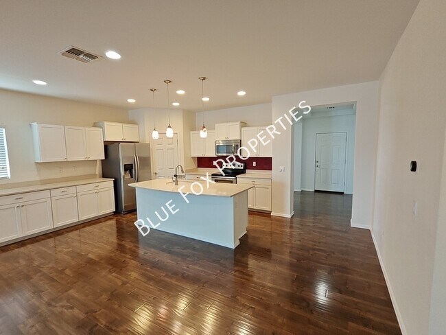 Photo - 34185 S Presidio Pl