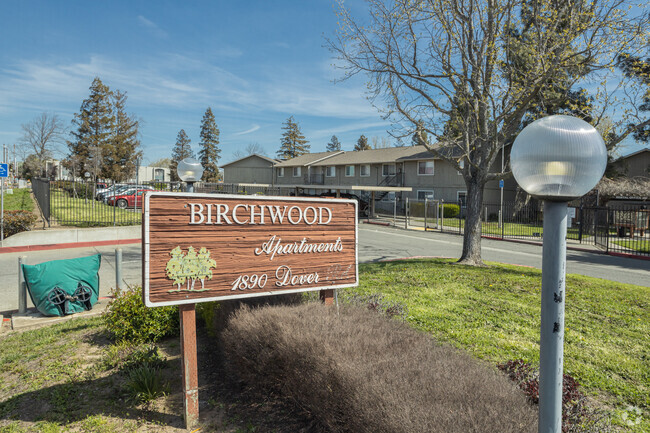 Birchwood Apartments - Birchwood Apartments