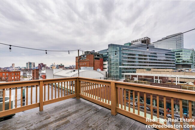 Photo - 5 Grove St Unit 2