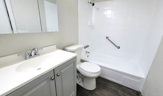 Photo - 7776 Carr Dr