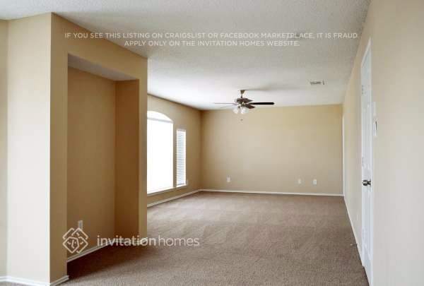 Photo - 1492 Altstatten Ln