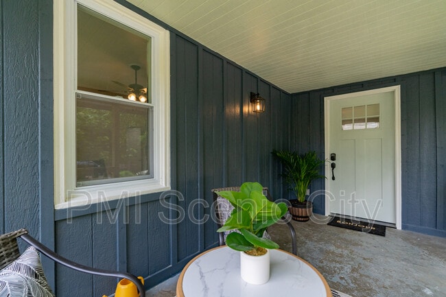 607 Franklin St