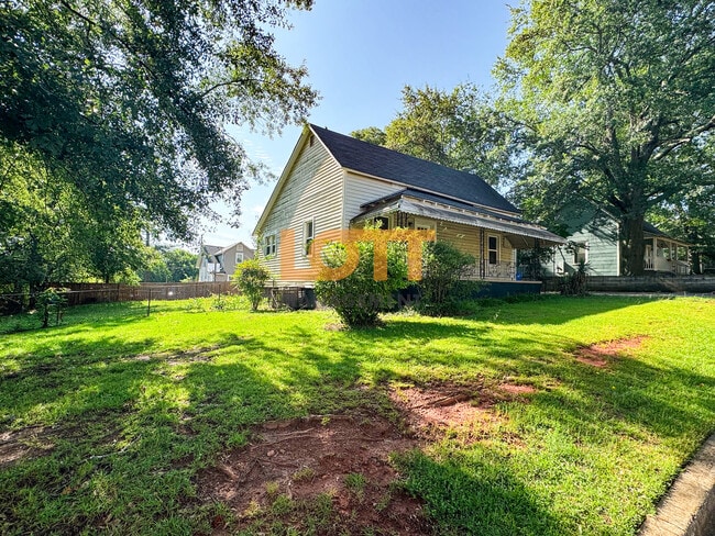 Photo - 1 Pelzer St