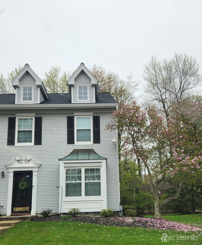 Photo - 24 Albury Way