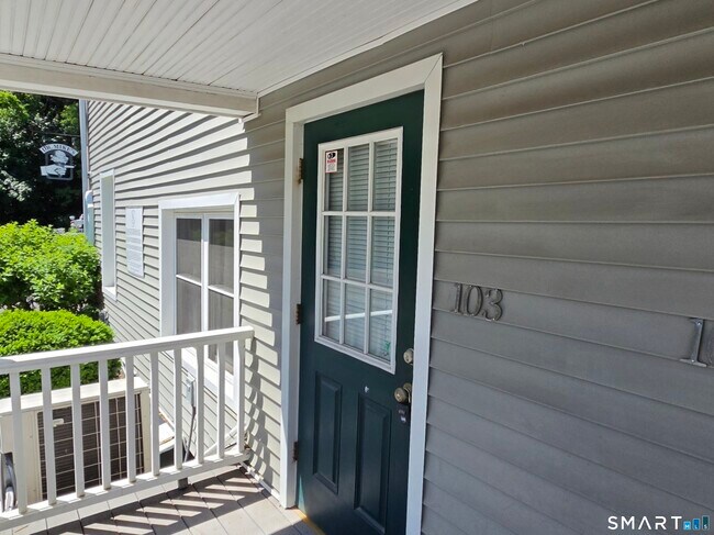 Photo - 158 Greenwood Ave Unit 103