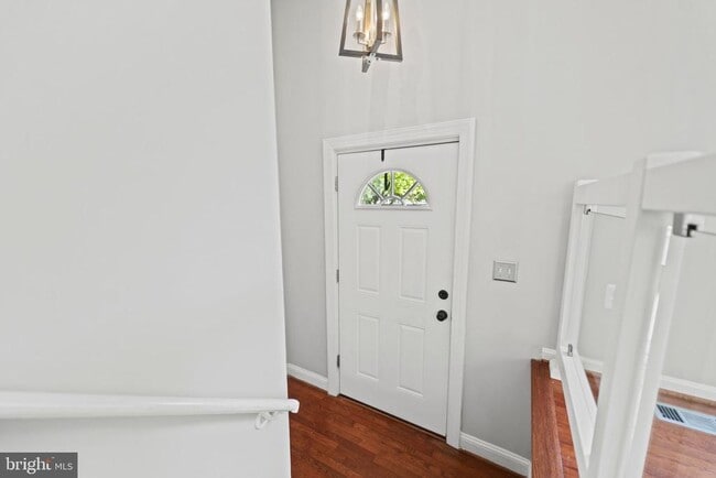 Photo - 2362 Hunters Square Ct