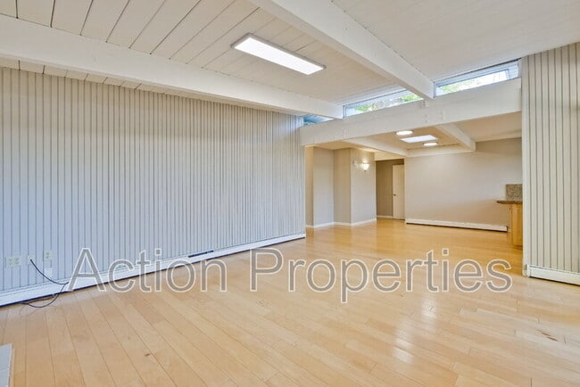 Photo - 3733 Carlson Cir