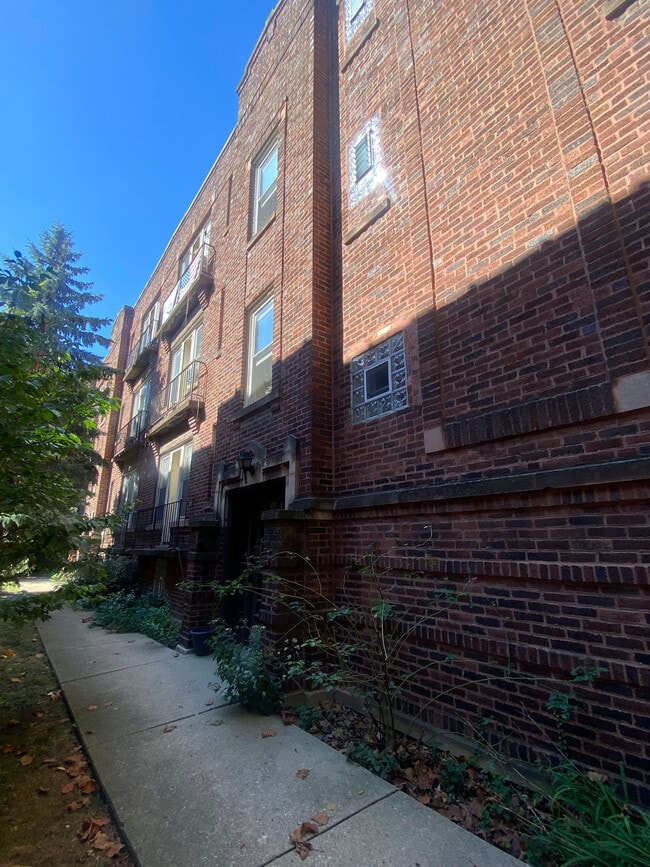 Photo - 6332 N Magnolia Ave Unit 3W