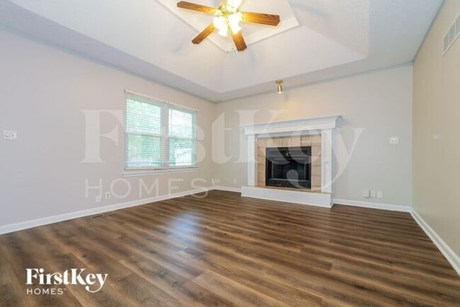 Photo - 1921 NE Red Oak Ln