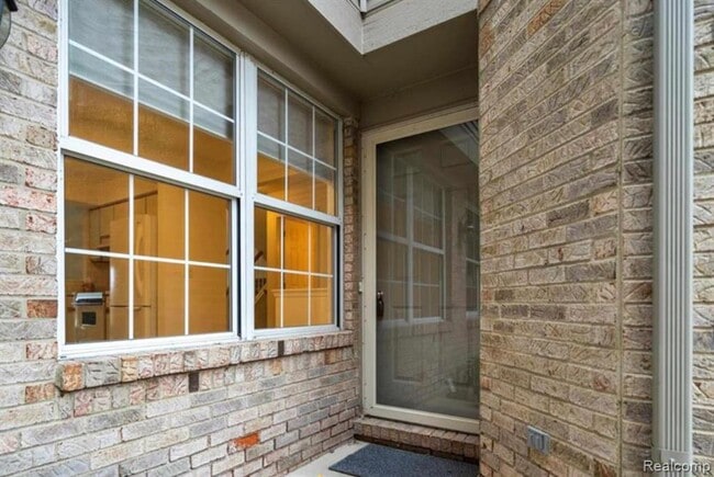 Photo - 43951 Stoney Ln