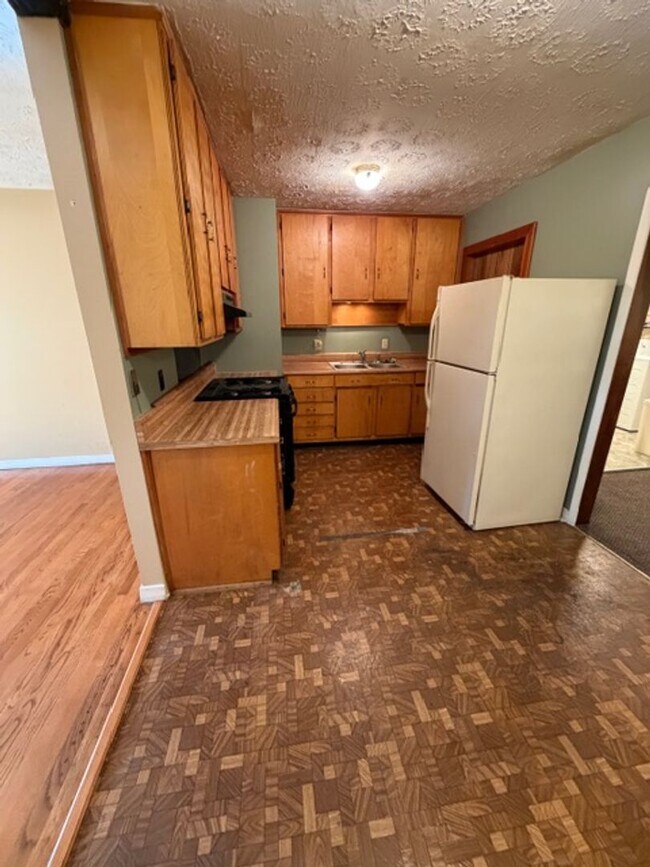 Photo - Charming 3 Bed, 2 Bath Warner Robins Home!