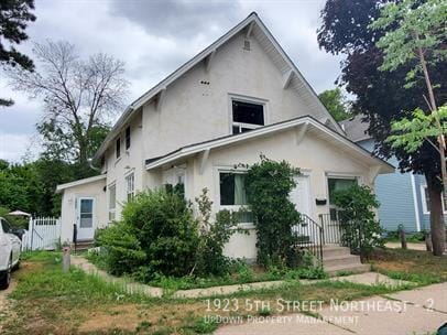 Building Photo - 1923 5th St NE Unit 2