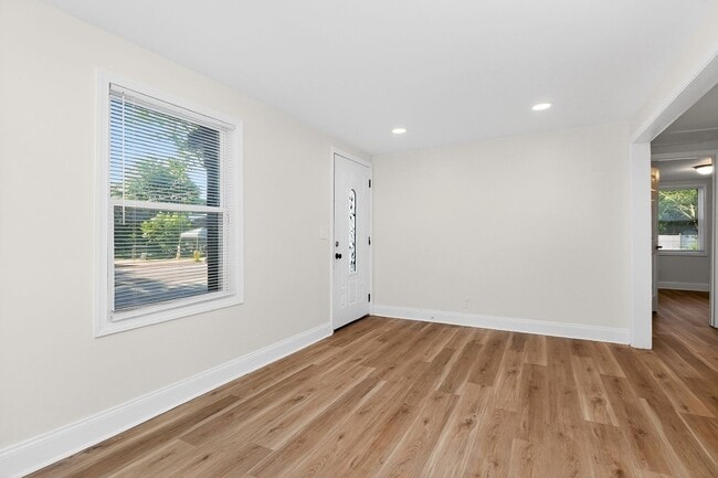 Photo - Cozy Two Bedroom Home!