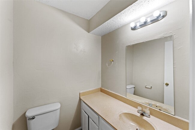 Photo - 5810 Twisted Pine Ct