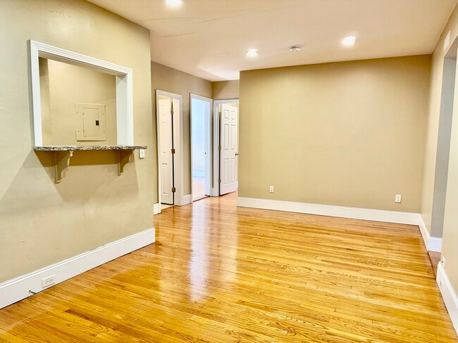 Photo - 72 Egmont St Unidad 1F