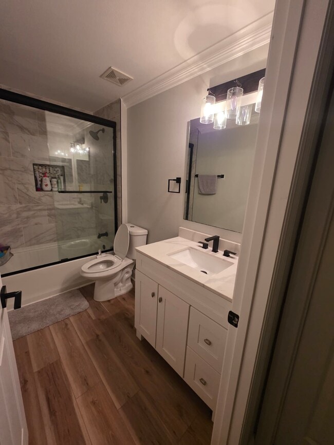 Photo - 2430 Canopy Dr