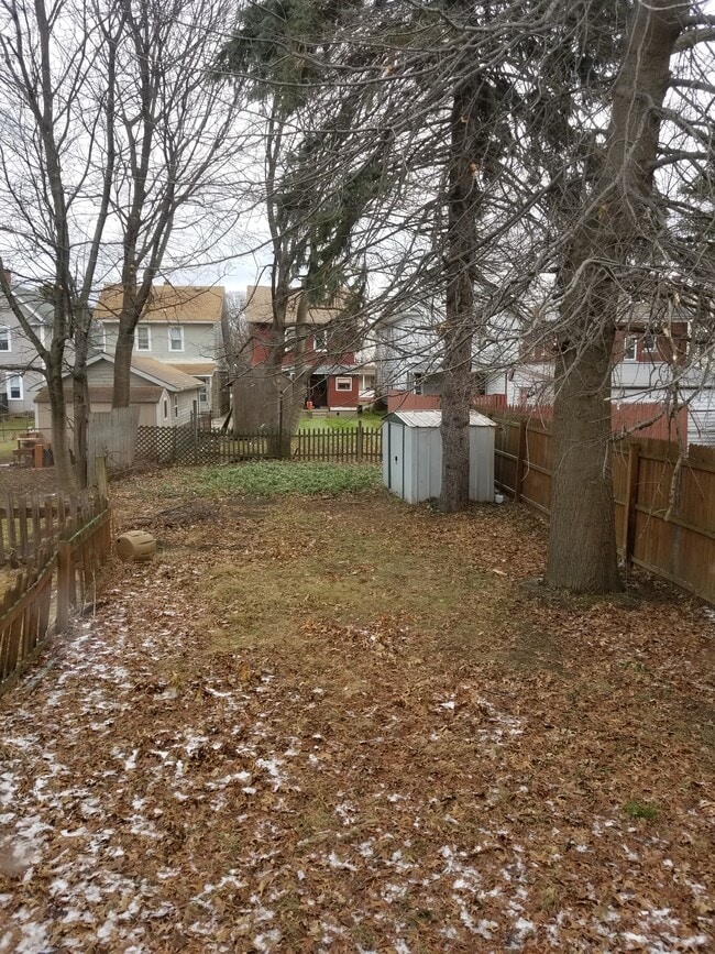 Photo - 1022/1024 W 30th
