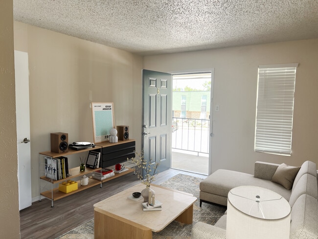 Photo - Oakcrest Apartments