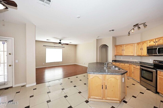 14833 W Charter Oak Rd