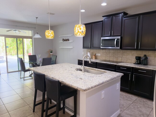 Photo - 14823 Golden Sunburst Ave