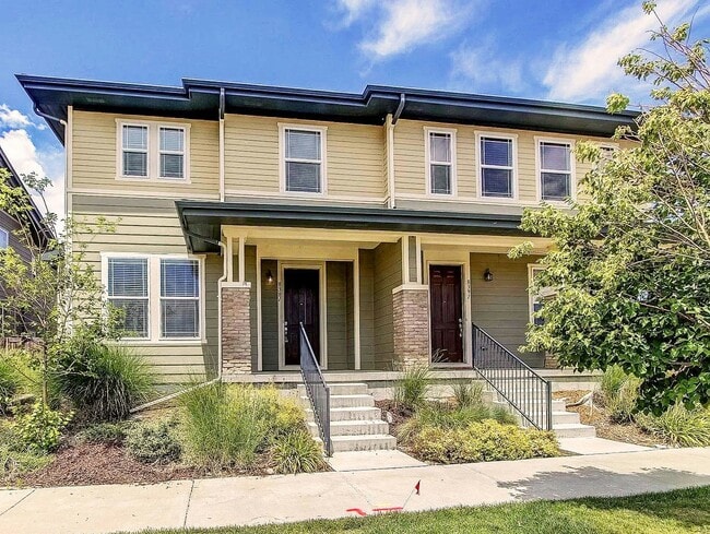 Building Photo - 8381 E 33rd Ave Rental