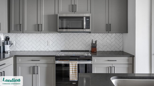 Photo - 640 21st Ave N Unit 334.1405591