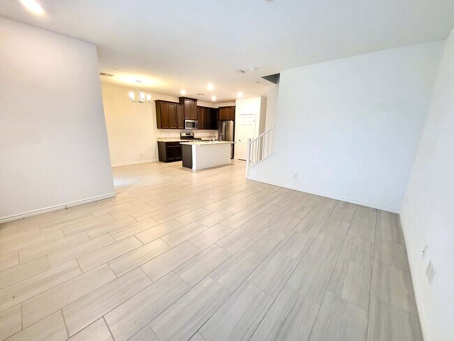 Photo - 2 Story Townhome with Garage off Las Vegas Blvd