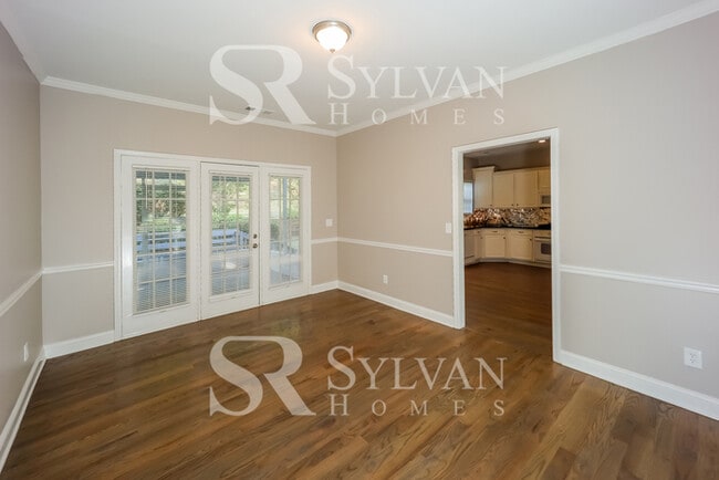 Photo - Spacious 4BR 3BA Home for You