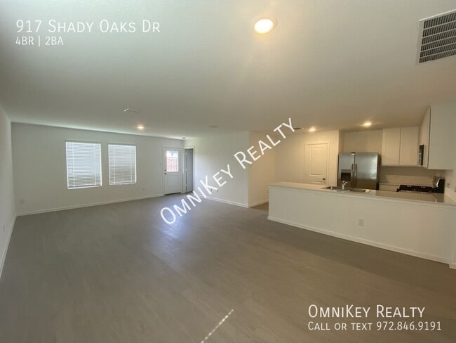 Photo - 917 Shady Oaks Dr