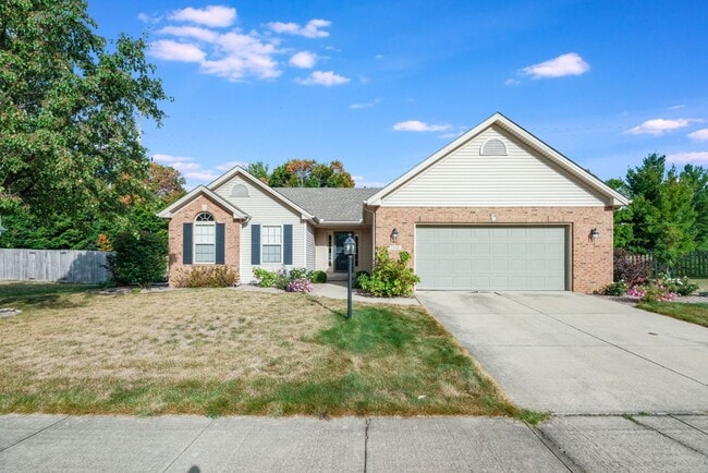 Photo - 4 Bed / 3 Bath ranch home