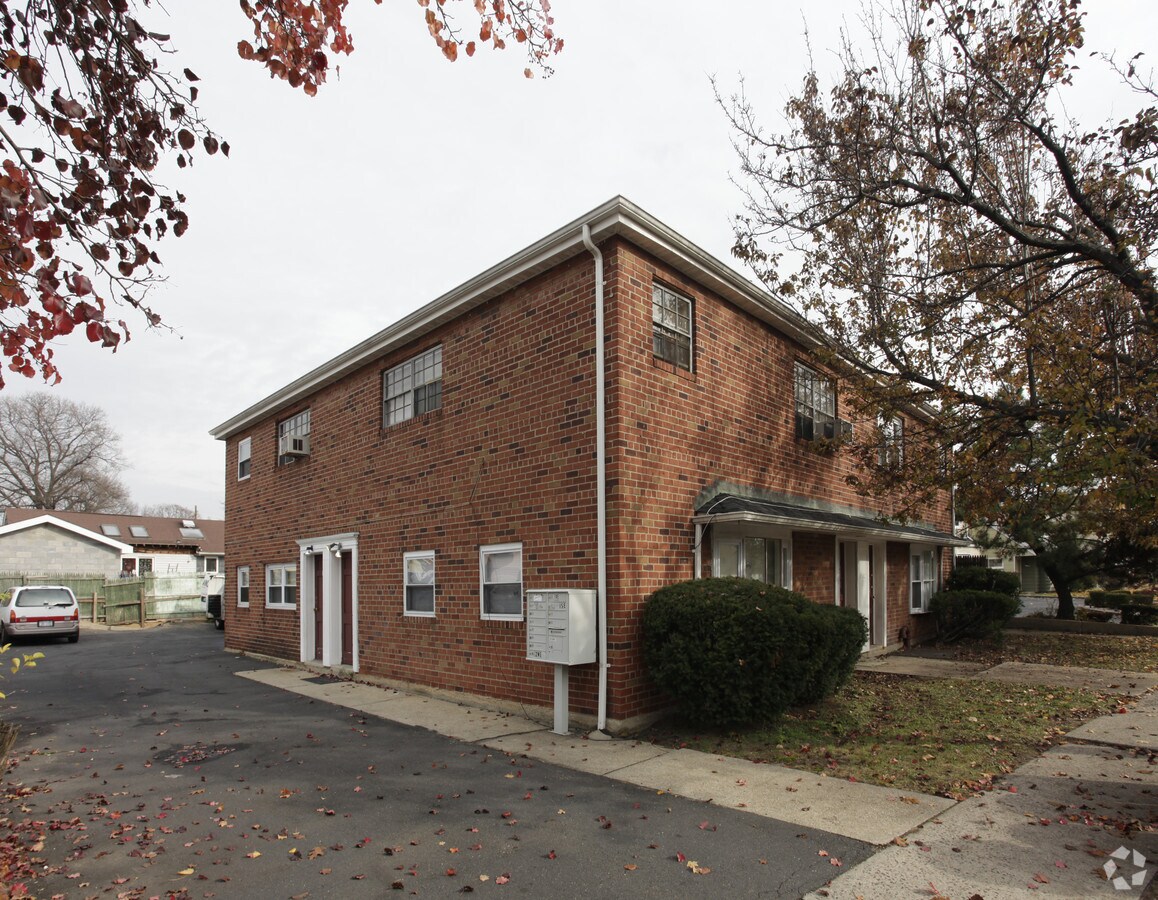 Photo - 1300 Dutch Broadway Apartments