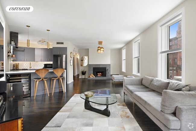 Building Photo - 160 W 11th St Rental