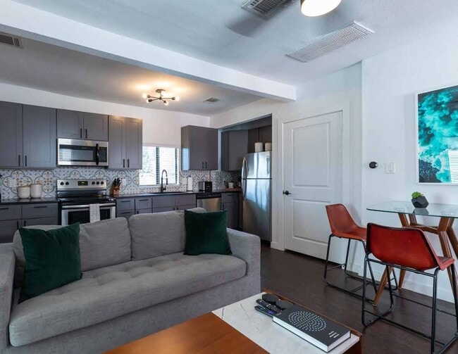 Photo - 2300 Stanford St Unit G