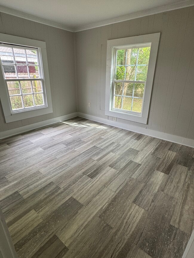 Photo - 110 Kiwanis St