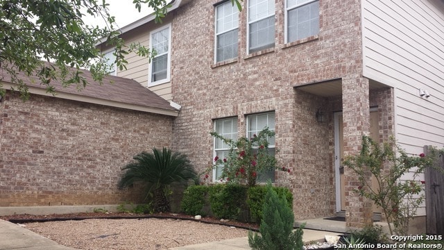 Photo - THREE BEDROOM 2 & 1/2 BATH ON CUL-D-SAC