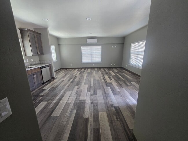 Photo - 2032 SW Allen Creek Rd