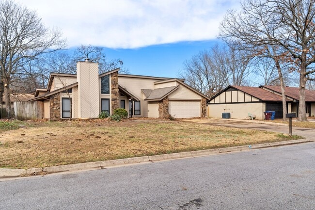 Photo - 8512 Meadow Dr