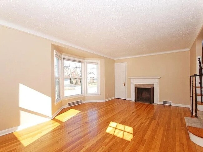 Photo - Newly Renovated!