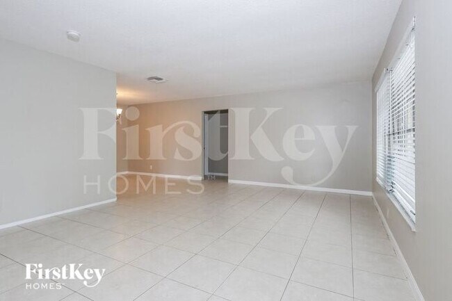 Photo - 7401 NW 58th St