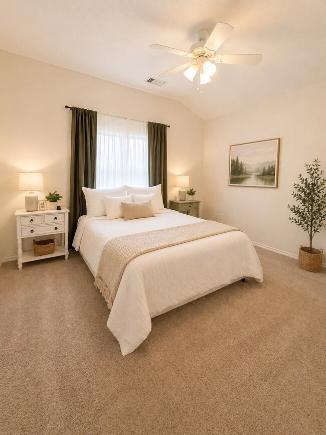 Photo - 203 N Burberry Park Cir