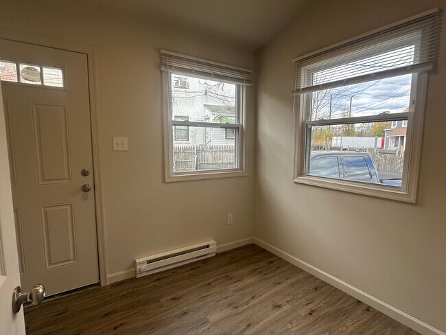 Photo - 1326 Morton Ave