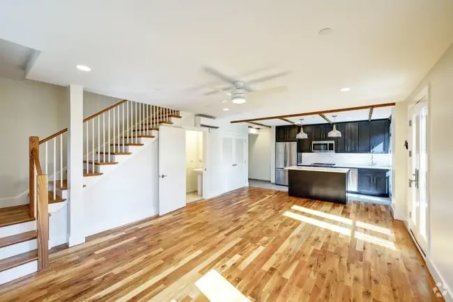 Building Photo - 30 Maclean St Unit 9 Rental