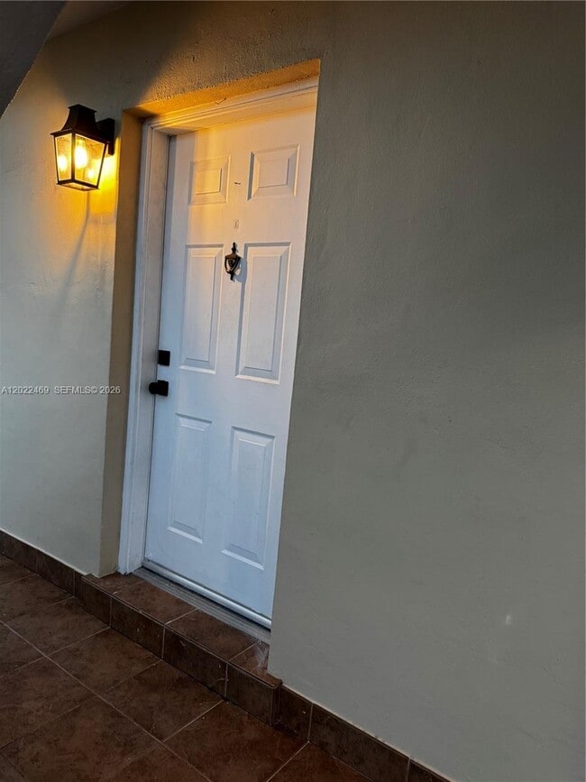 Photo - 2725 SW 25th St Unit 1